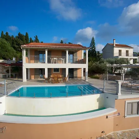 Villa Vryonis Antipata (Erisos)